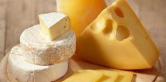 Сколько калорий таит в себе российский сыр